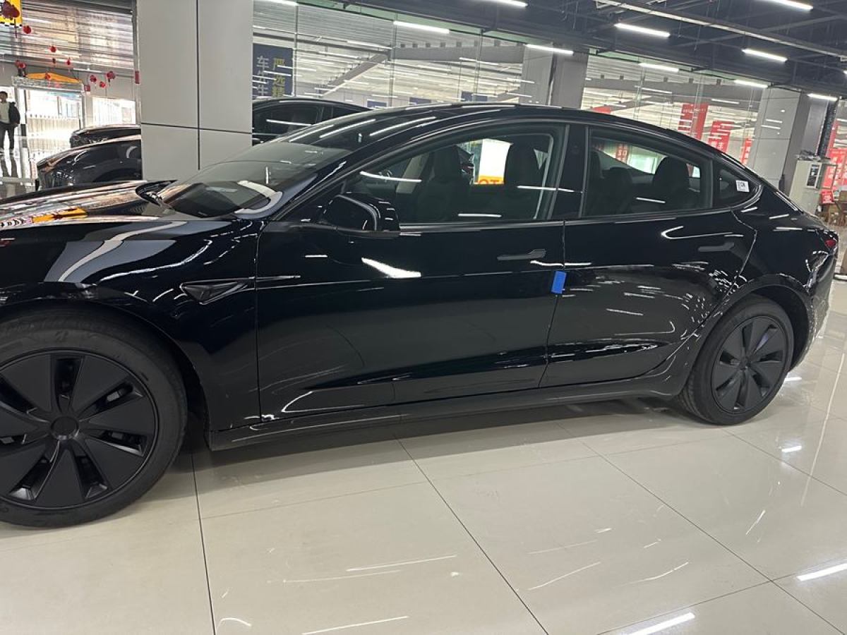 特斯拉 Model Y  2022款 改款 后輪驅(qū)動(dòng)版圖片