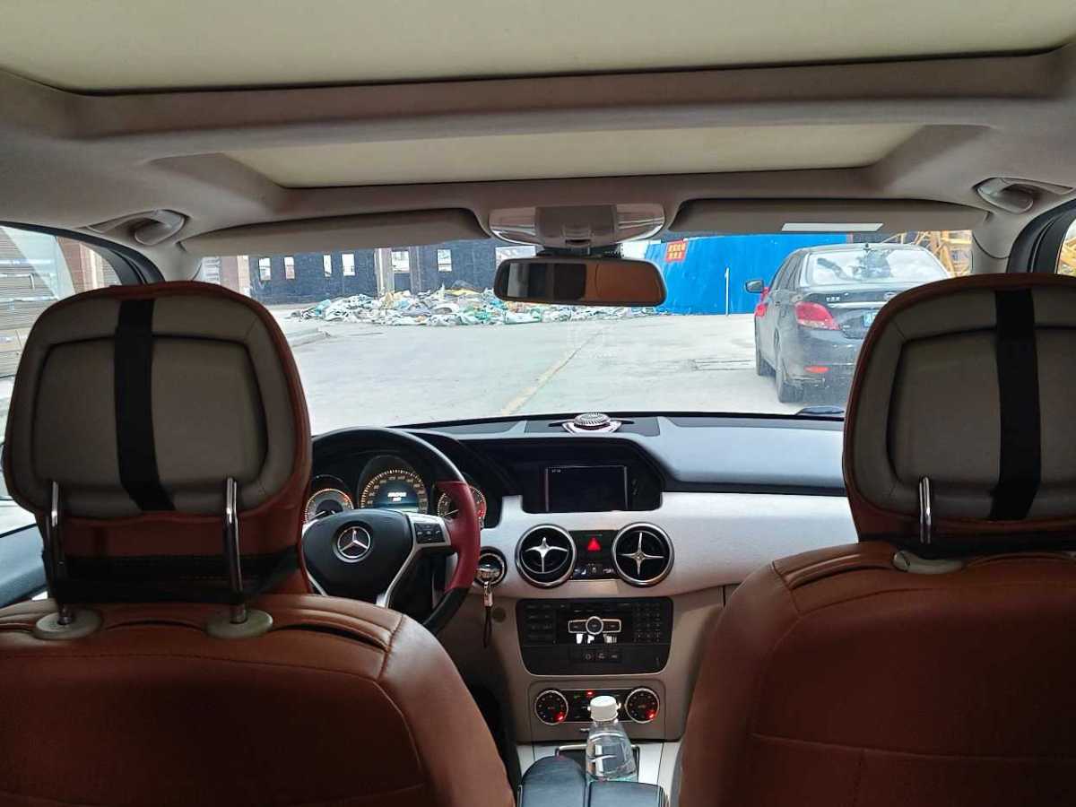 2015年4月奔驰 奔驰GLK级  2015款 GLK 260 4MATIC 动感型 极致版