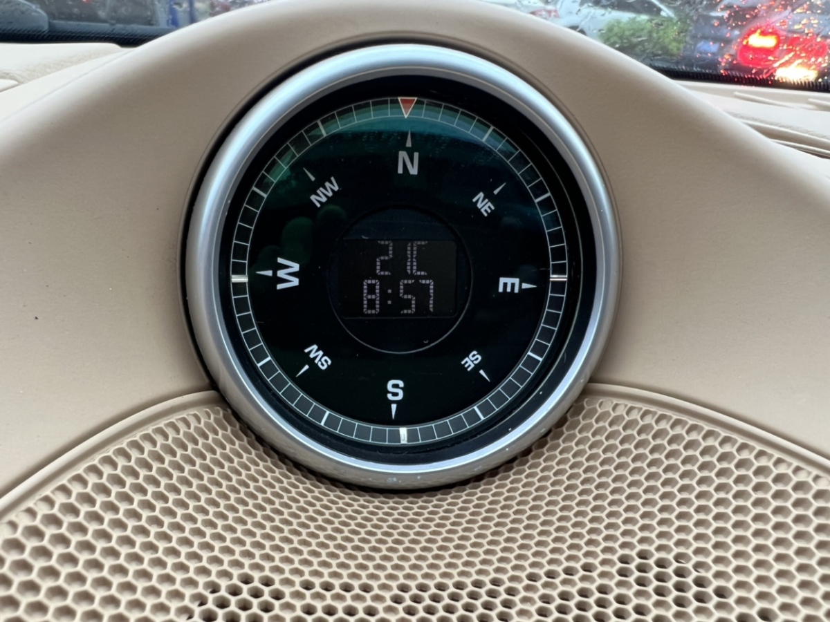 保時(shí)捷 Cayenne  2014款 Cayenne Platinum Edition 3.0T圖片
