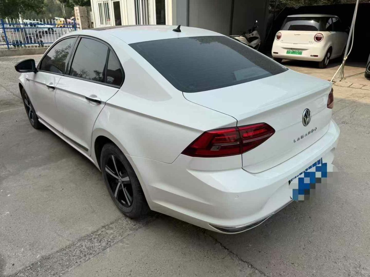 大眾 凌渡  2019款 230TSI 手動(dòng)風(fēng)尚版圖片