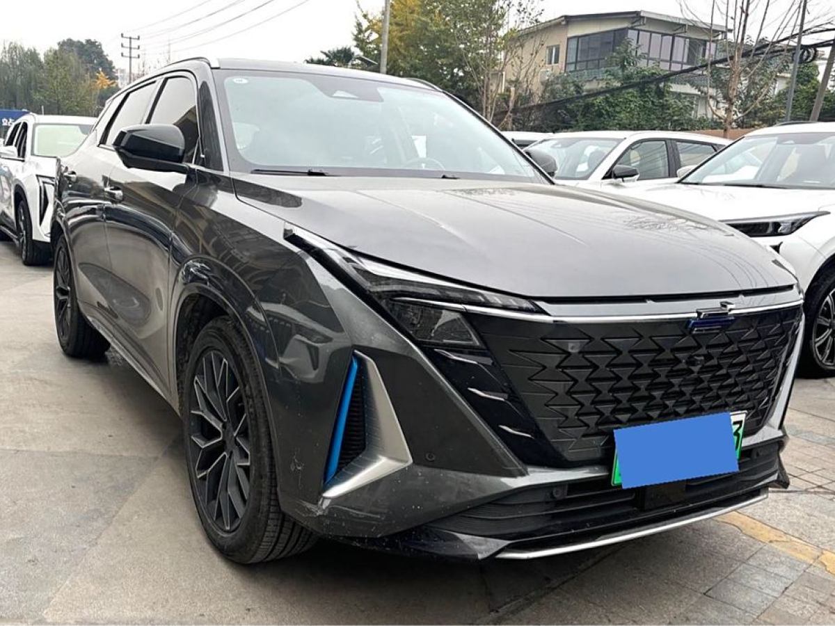 長(zhǎng)安歐尚 長(zhǎng)安歐尚Z6新能源  2023款 智電iDD 150KM旗艦型圖片