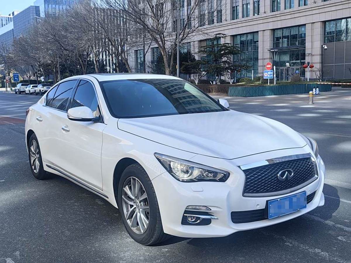 英菲尼迪 Q50L  2016款 2.0T 悅享版圖片