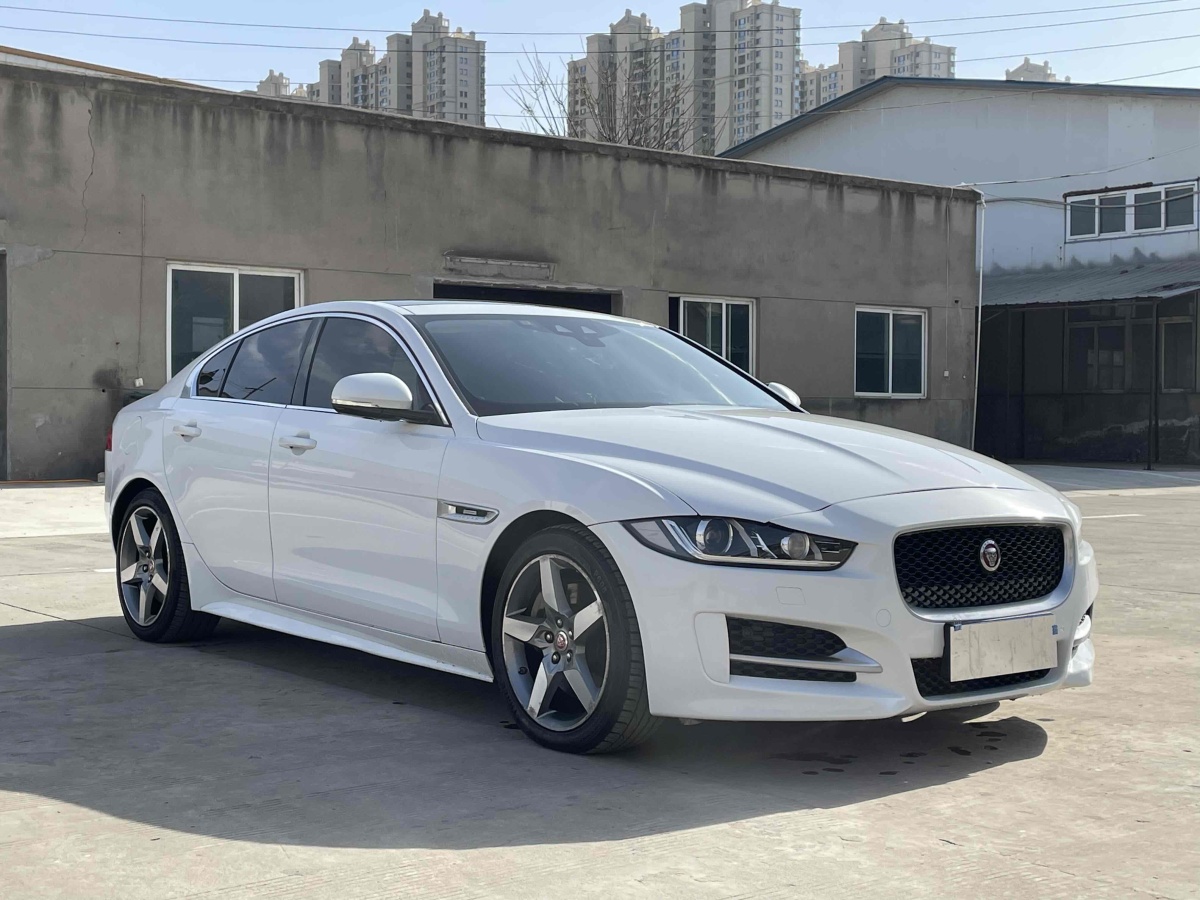 捷豹 XE  2015款 2.0T 200PS R-Sport圖片