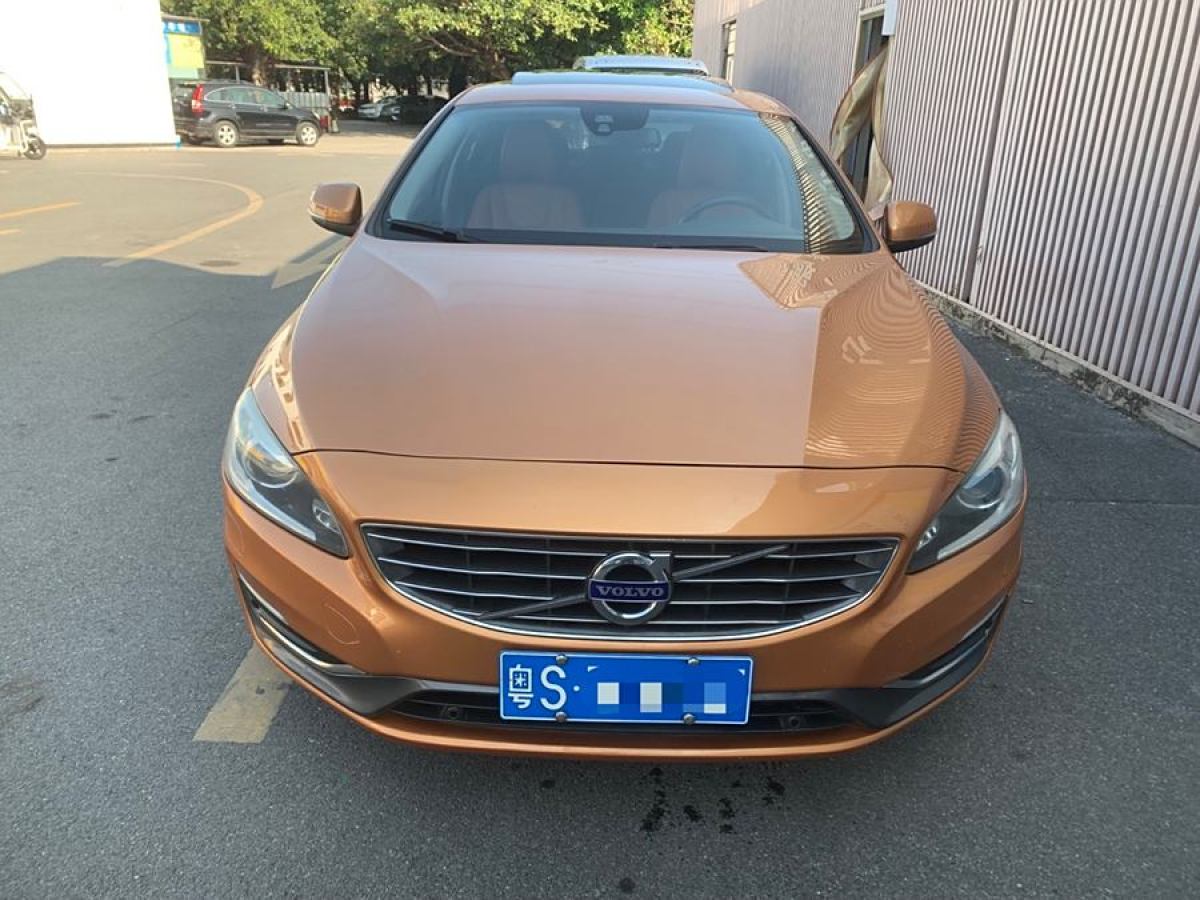 沃爾沃 S60  2015款 L 2.0T 智遠(yuǎn)版圖片