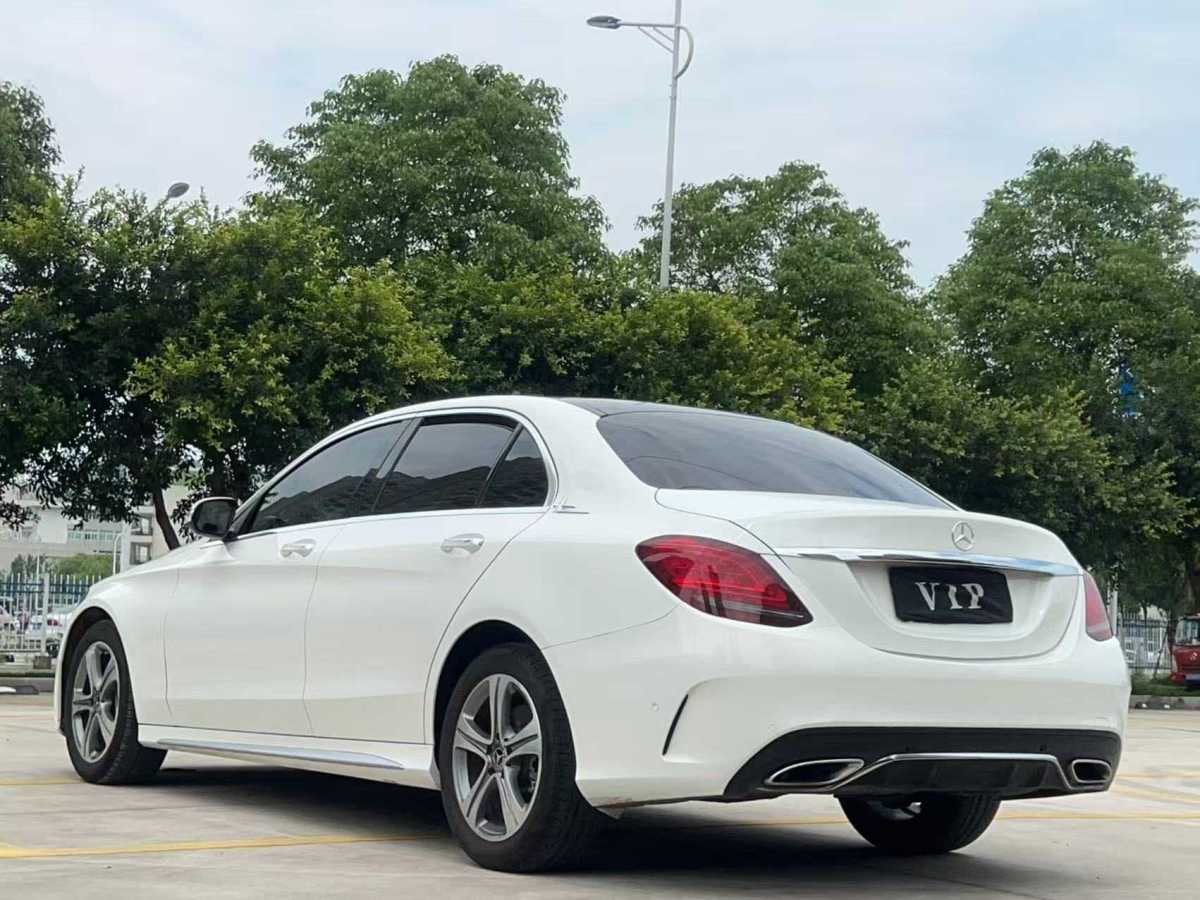奔馳 奔馳C級  2019款 改款 C 260 L 運動版圖片