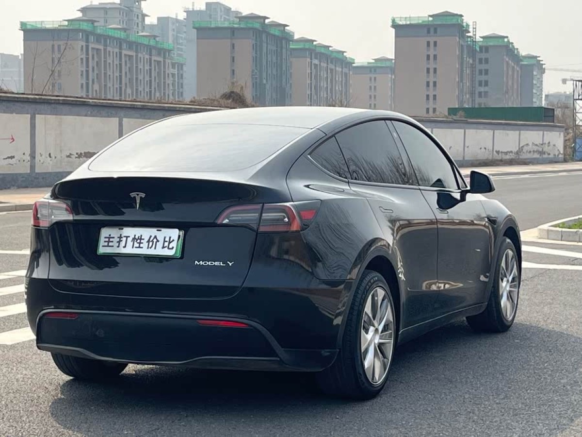 特斯拉 Model Y  2022款 改款 后輪驅(qū)動(dòng)版圖片