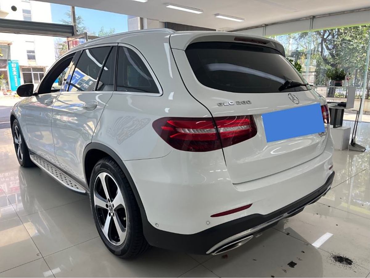 奔馳 奔馳GLC  2018款 改款 GLC 260 4MATIC 豪華型圖片