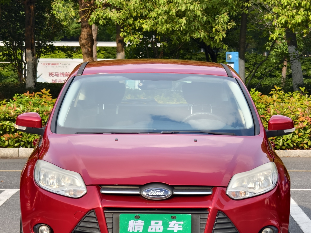 福特 ?？怂? 2012款 兩廂 1.6L 自動(dòng)舒適型圖片