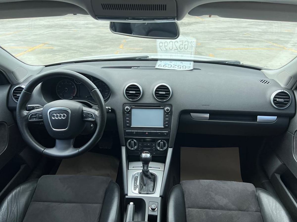 奧迪 奧迪A3  2013款 Sportback 35 TFSI 尊貴型圖片