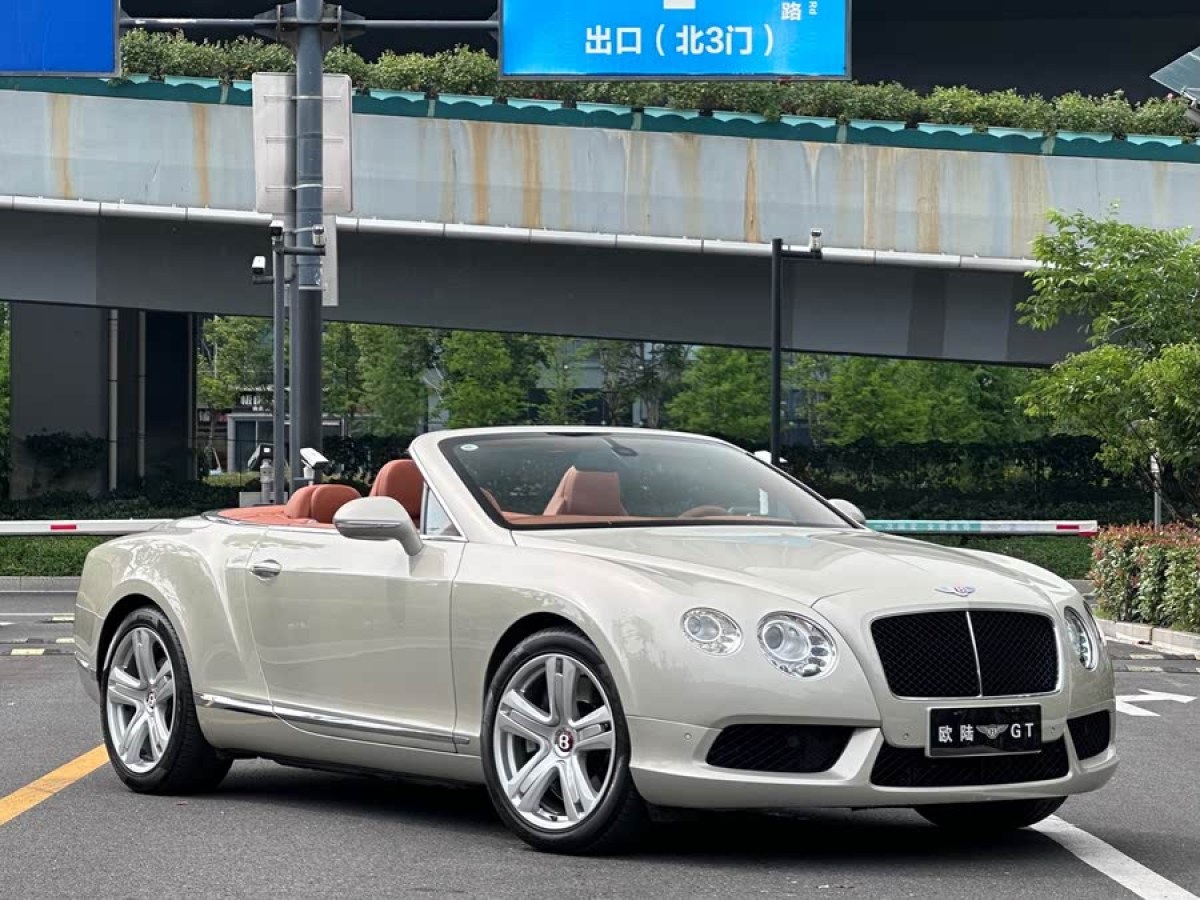 賓利 歐陸  2012款 4.0T GTC V8圖片