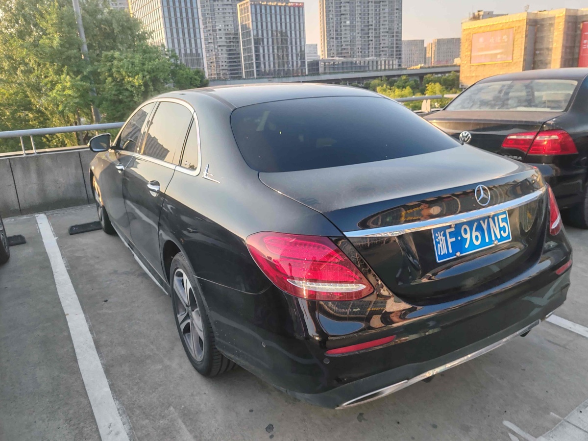奔馳 奔馳E級  2019款 E 200 L 運動型圖片