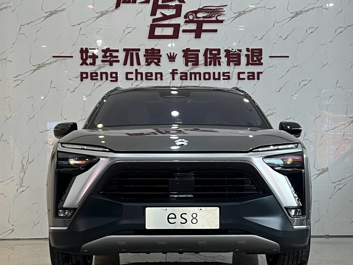 蔚來(lái) ES8  2020款 580KM 基準(zhǔn)版 七座版圖片