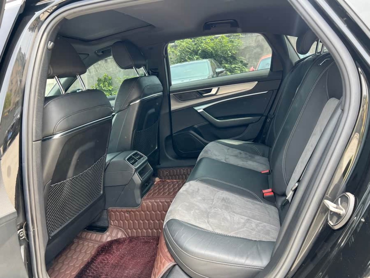 奧迪 奧迪A6L  2020款 40 TFSI 豪華動(dòng)感型圖片