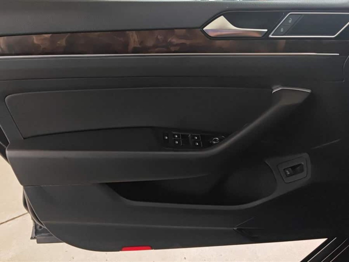大眾 邁騰  2017款 330TSI DSG 豪華型圖片