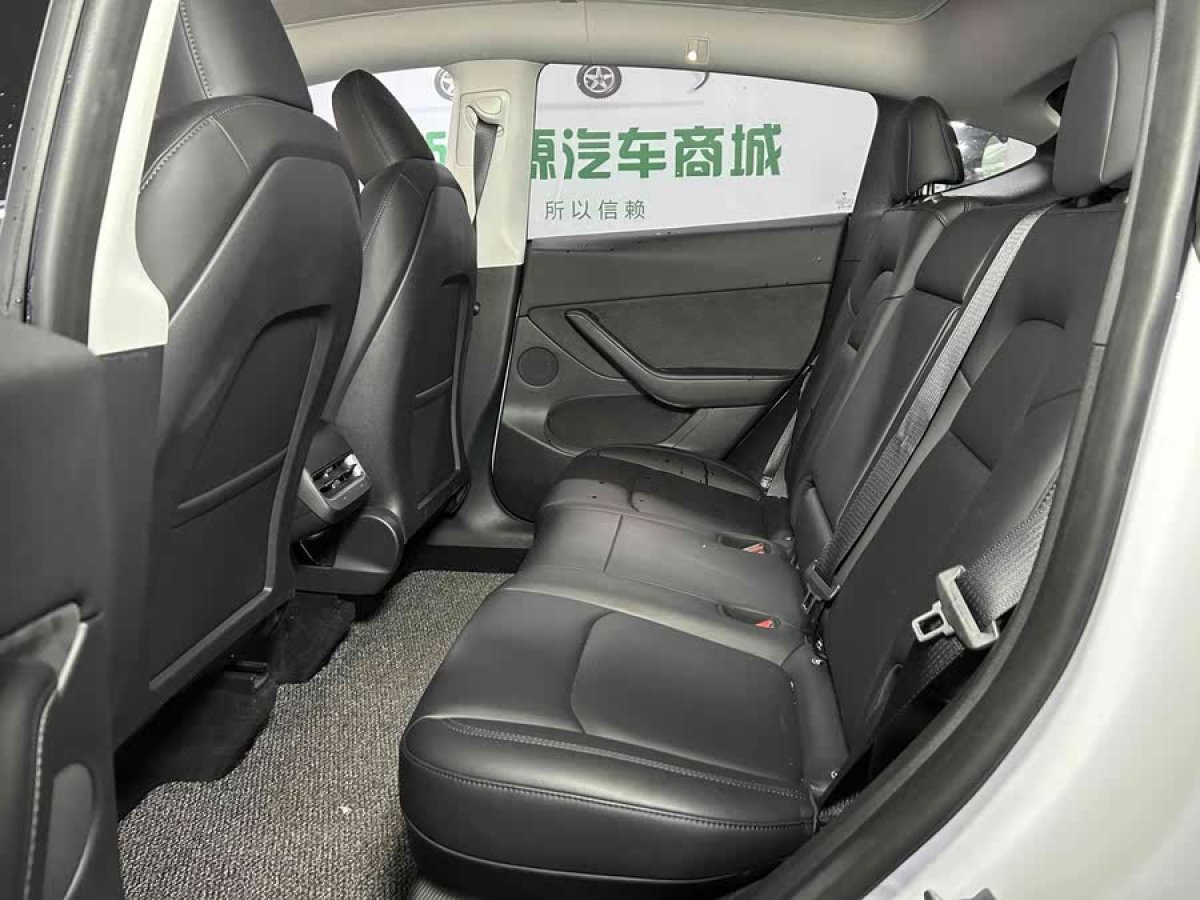 特斯拉 Model Y  2023款 后輪驅(qū)動版圖片