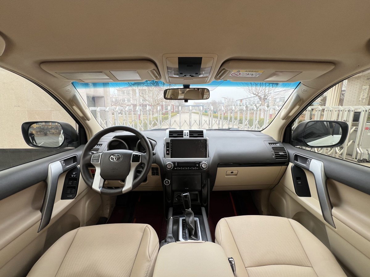 2015年11月丰田 普拉多  2017款 2700 TXL 中东版