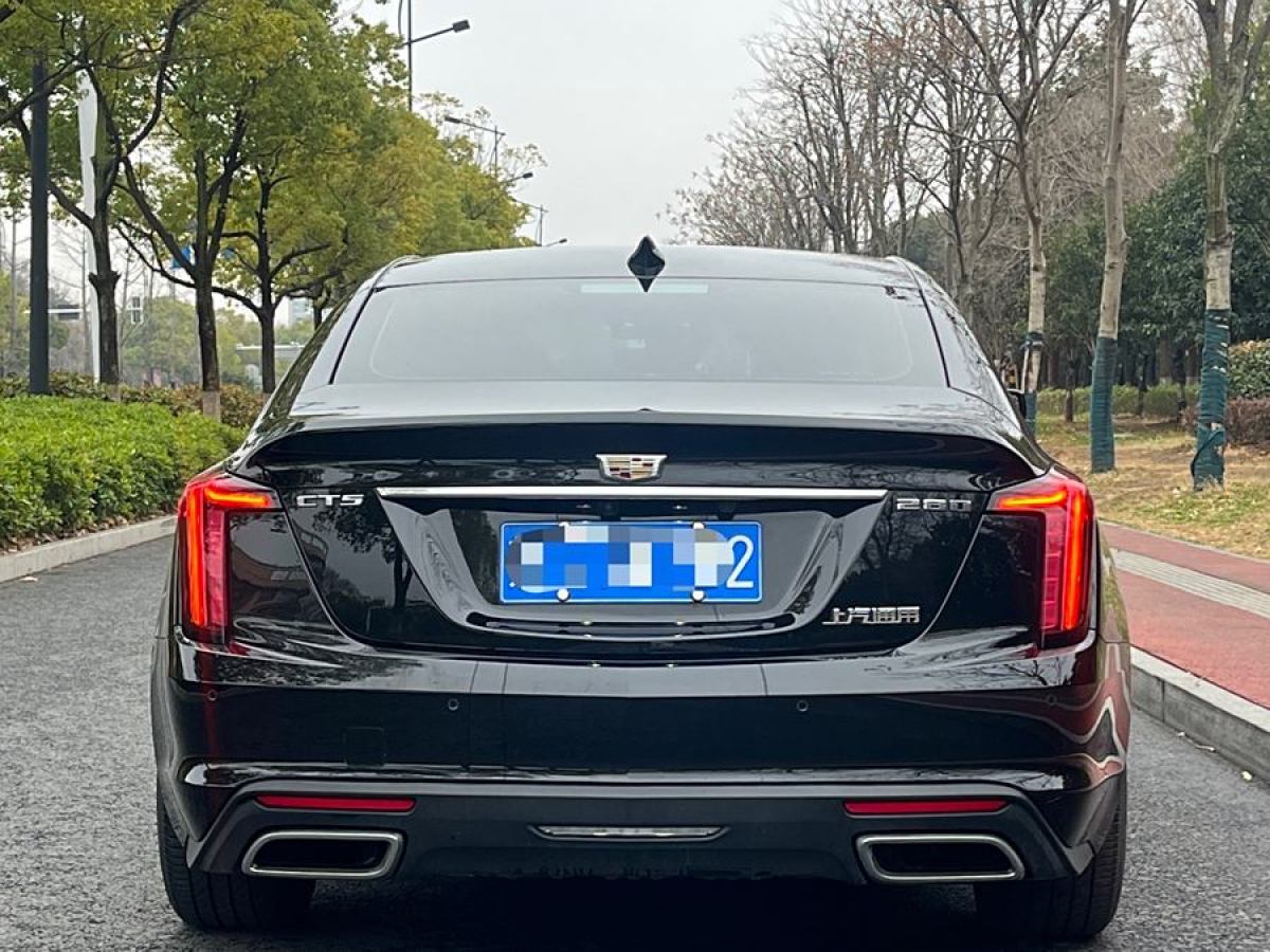 2022年3月凱迪拉克 CT5  2023款 28T 豪華型（標(biāo)準(zhǔn)版）