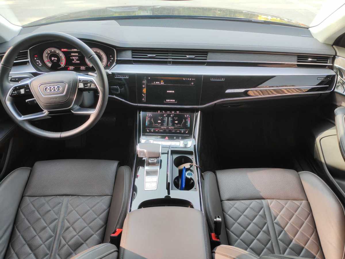 奧迪 奧迪A8  2024款 A8L 50 TFSI quattro 臻選型圖片