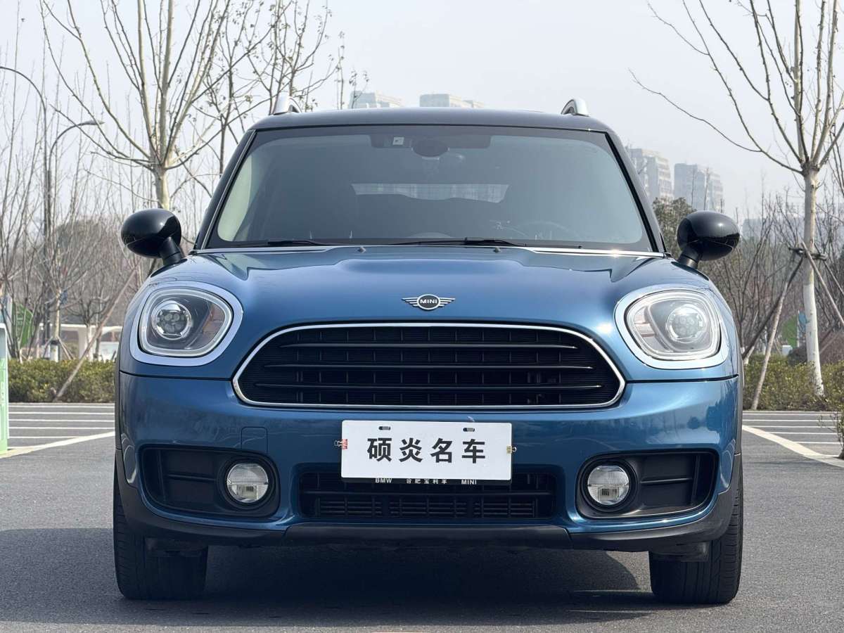 2019年8月MINI COUNTRYMAN  2019款 1.5T COOPER ALL4 經(jīng)典派周末旅行版