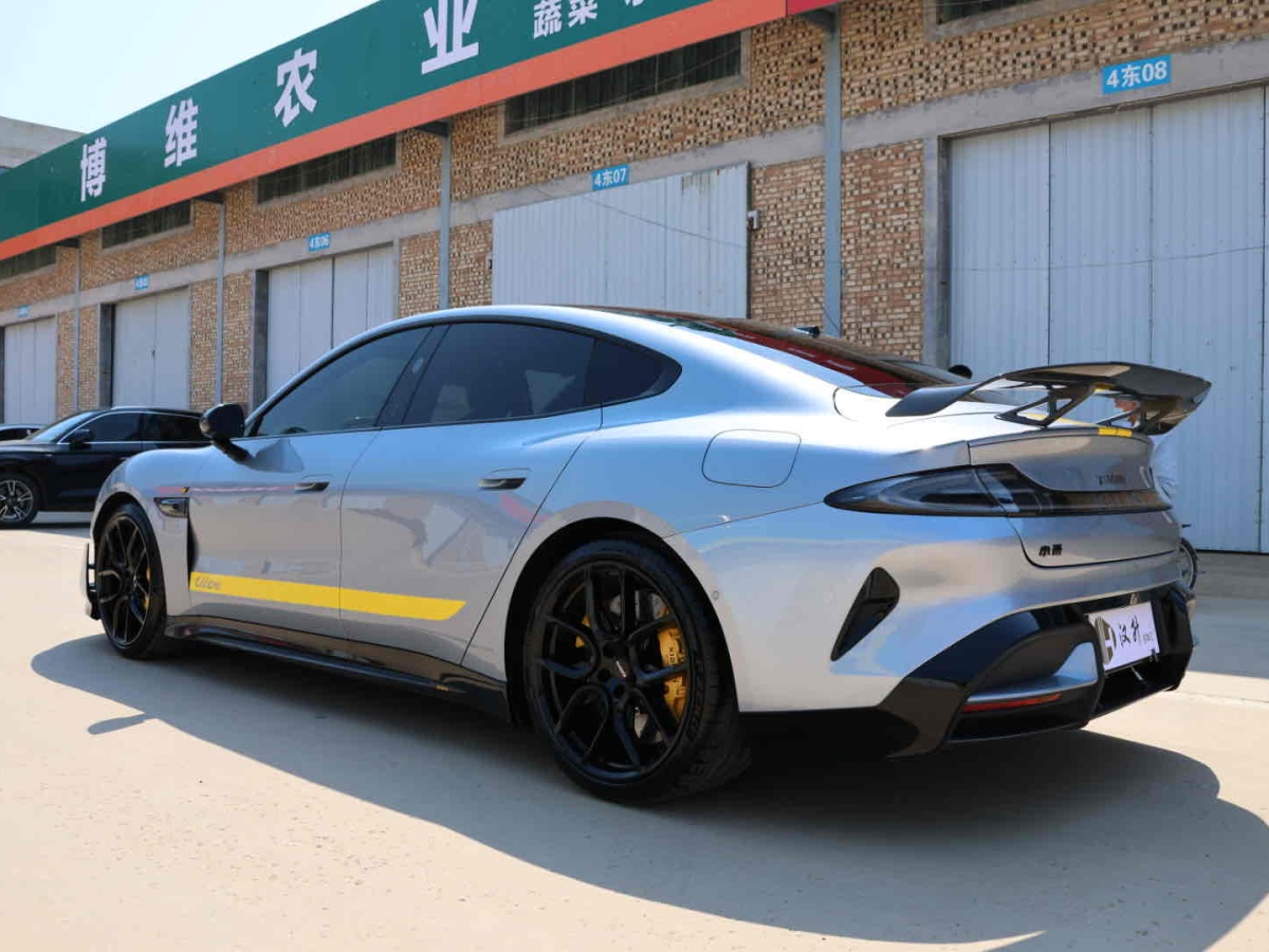 小米 小米SU7  2024款 700km 后驅(qū)標(biāo)準(zhǔn)創(chuàng)始版圖片