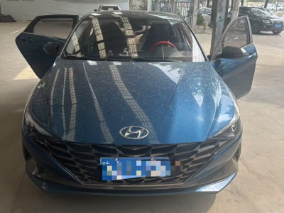 2021年10月 現(xiàn)代 伊蘭特 1.5L LUX尊貴版圖片