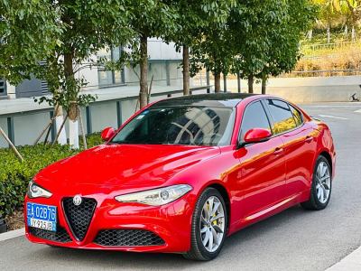 2018年3月 阿爾法·羅密歐 Giulia 2.0T 280HP 豪華版圖片