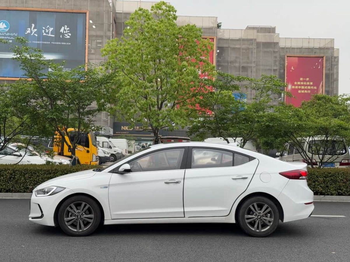 現(xiàn)代 領(lǐng)動  2016款 1.4T 雙離合炫動?活力型圖片
