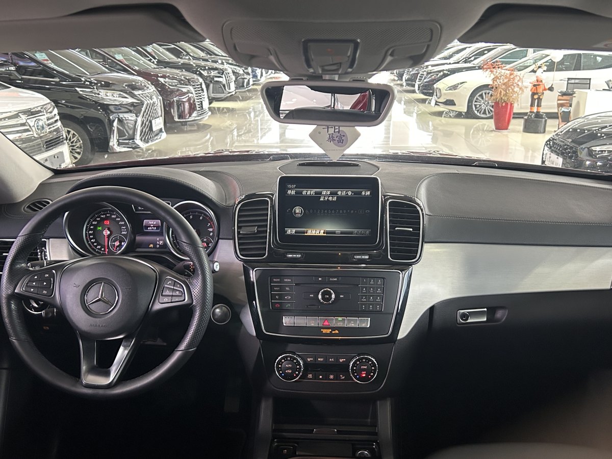 奔驰 奔驰GLE轿跑  2017款 GLE 400 4MATIC 轿跑SUV图片