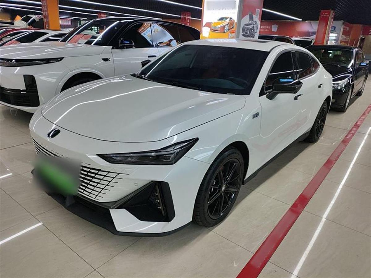 長(zhǎng)安 長(zhǎng)安UNI-V 智電iDD  2023款 智電iDD 1.5T 113km智趣型（飛快版）圖片