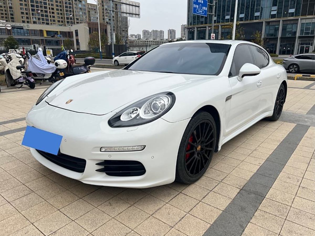 2014年11月保時(shí)捷 Panamera  2014款 Panamera 4 3.0T