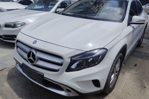 奔馳GLA 奔馳 GLA 200 動感型