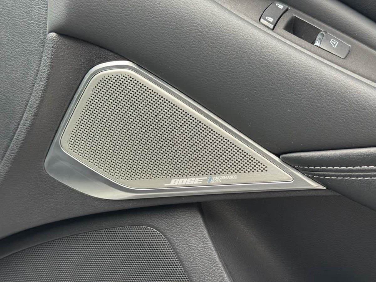 英菲尼迪 Q50L  2020款 2.0T 30周年限量版圖片