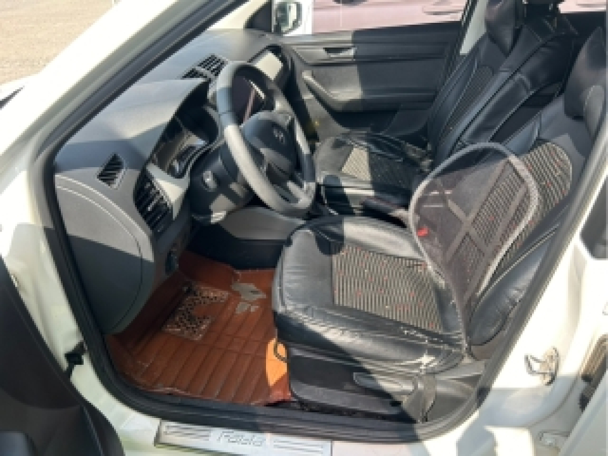 斯柯达 晶锐 2017款 1.4L 自动 车享版图片