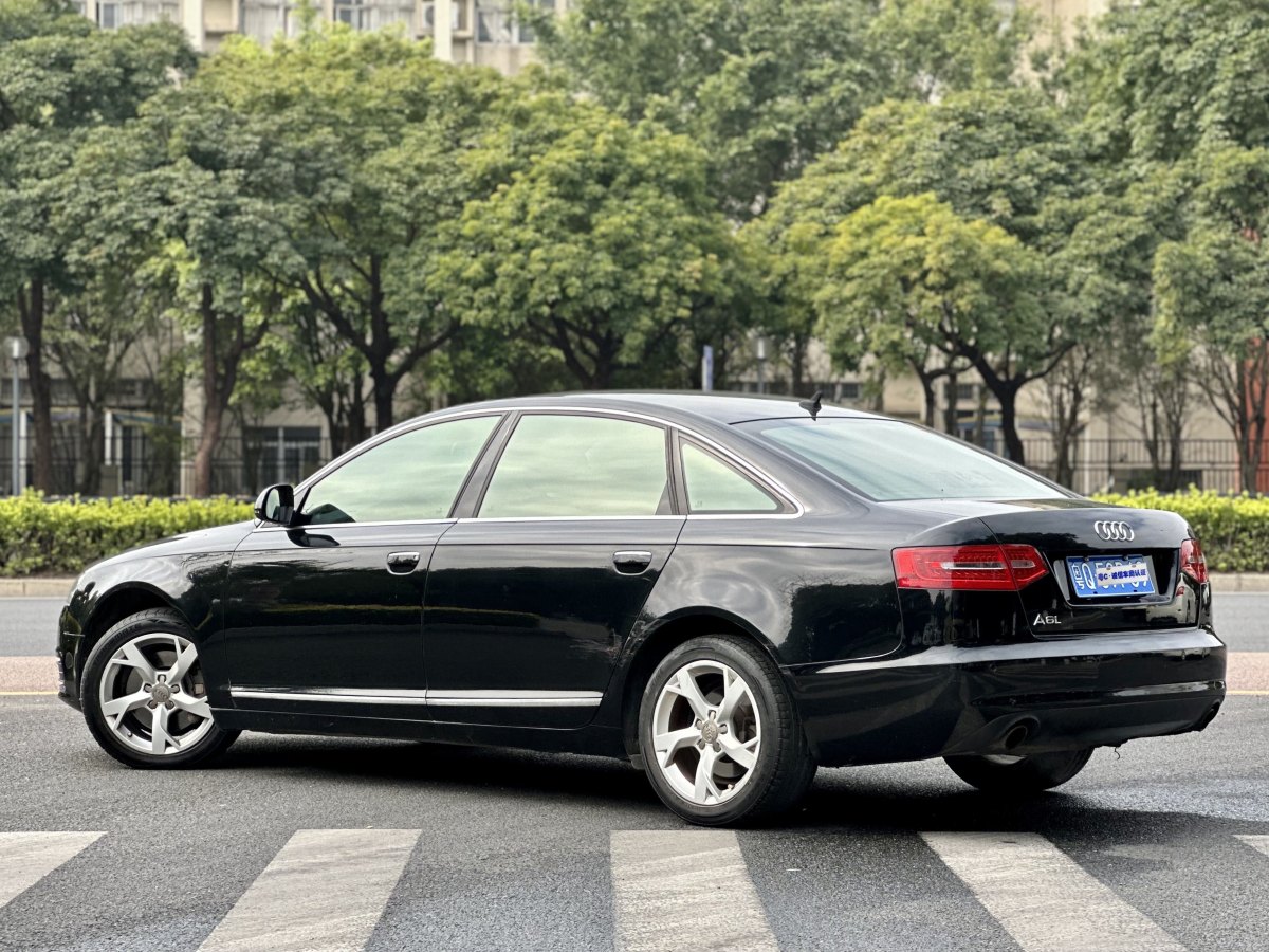 奧迪 奧迪A6L  2009款 2.8 FSI quattro 豪華型圖片