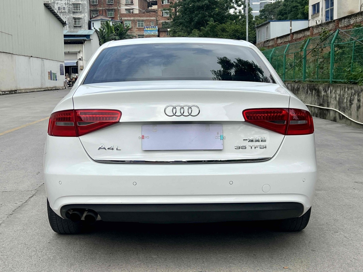 奧迪 奧迪A4L  2013款 35 TFSI 自動(dòng)舒適型圖片