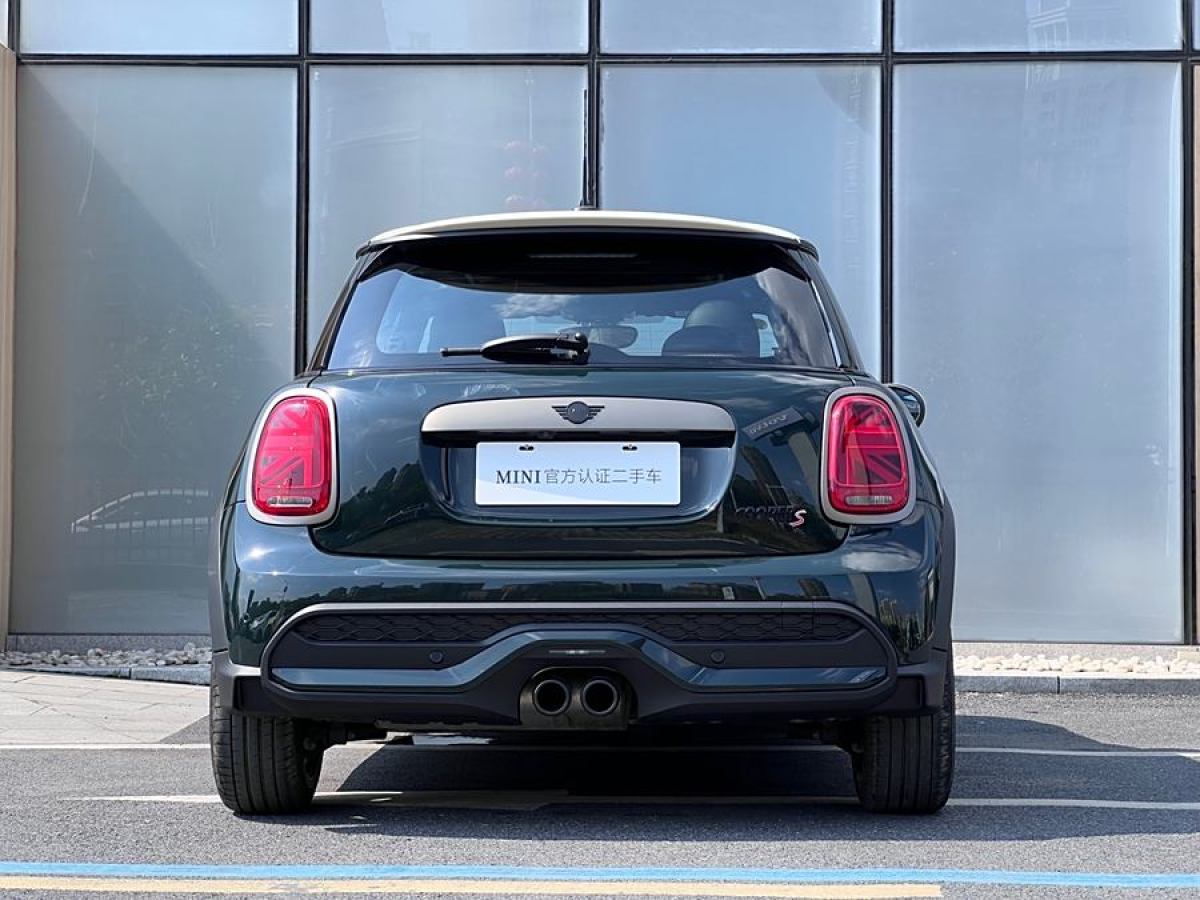 MINI MINI  2022款 2.0T COOPER S 執(zhí)迷特別版圖片