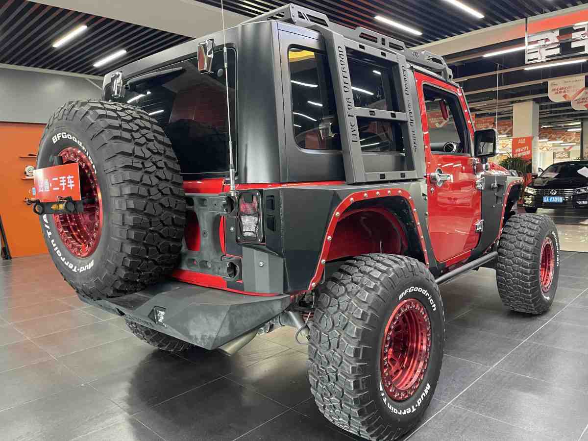 Jeep 牧馬人  2017款 3.6L Rubicon 兩門舒享版圖片