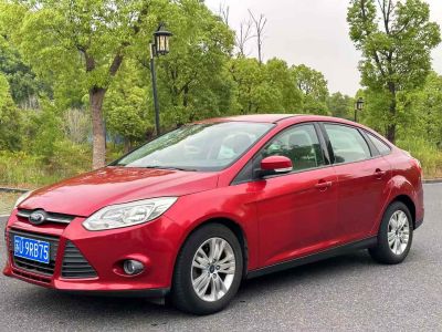 2013年1月 福特 ?？怂?三廂經(jīng)典 1.8L 自動(dòng)基本型圖片