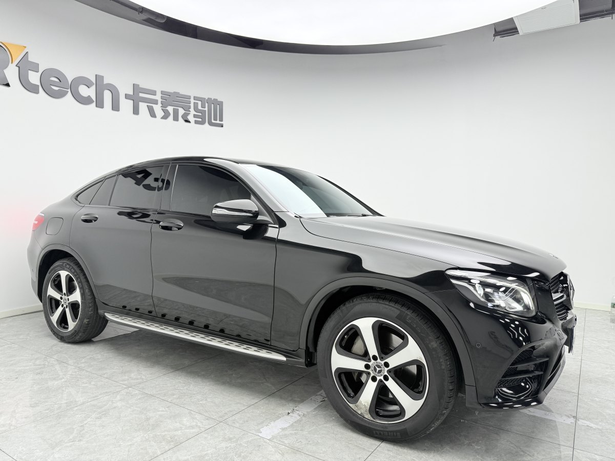 奔馳 奔馳GLC  2022款 改款 GLC 300 4MATIC 轎跑SUV圖片