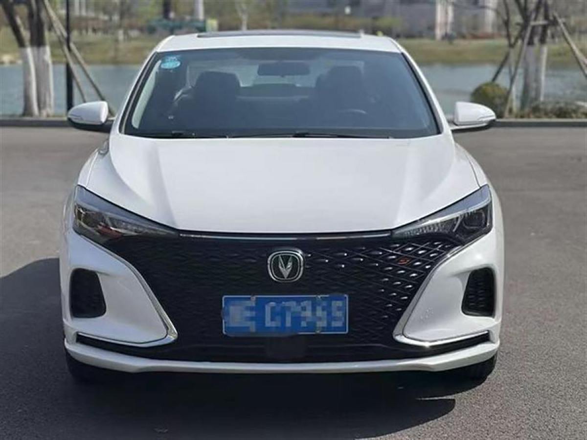 長(zhǎng)安 逸動(dòng)  2021款 PLUS 藍(lán)鯨NE 1.4T GDI DCT尊貴型圖片