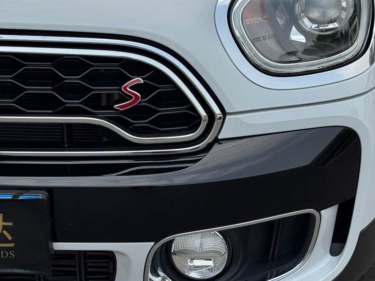 MINI COUNTRYMAN  2017款 1.5T COOPER ALL4 探險(xiǎn)家圖片