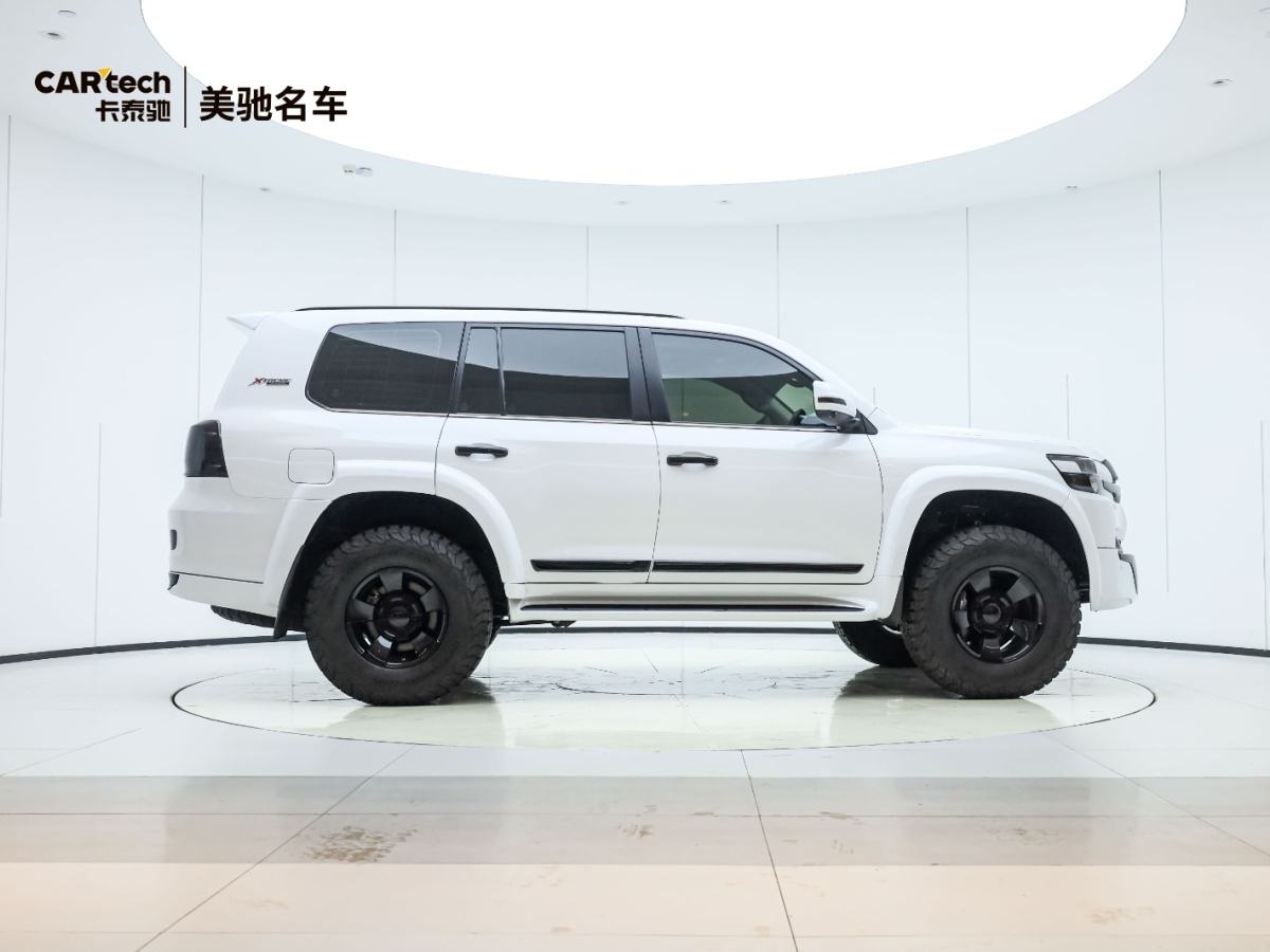 丰田 兰德酷路泽 2021款 兰德酷路泽 5.7L VX-E 8气 (中东)图片