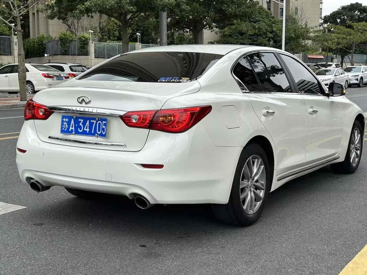 英菲尼迪 Q50L  2016款 2.0T 舒適版圖片