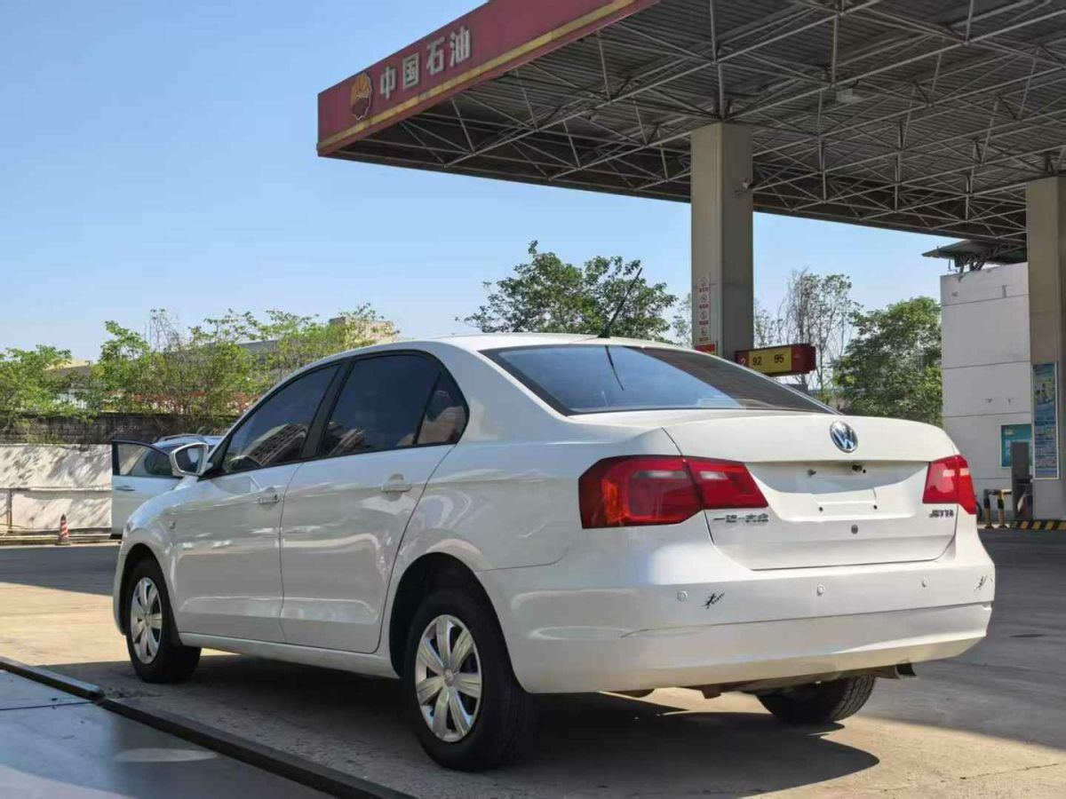 大眾 捷達(dá)  2014款 1.6L 時(shí)尚型圖片