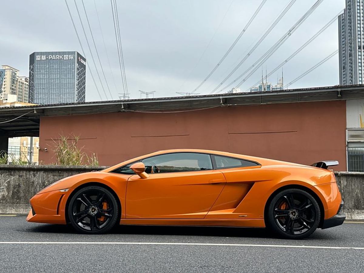 蘭博基尼 Gallardo  2011款 LP 560-4 Bicolore圖片