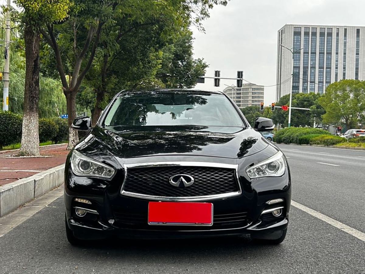 英菲尼迪 Q50L  2016款 2.0T 舒适版图片