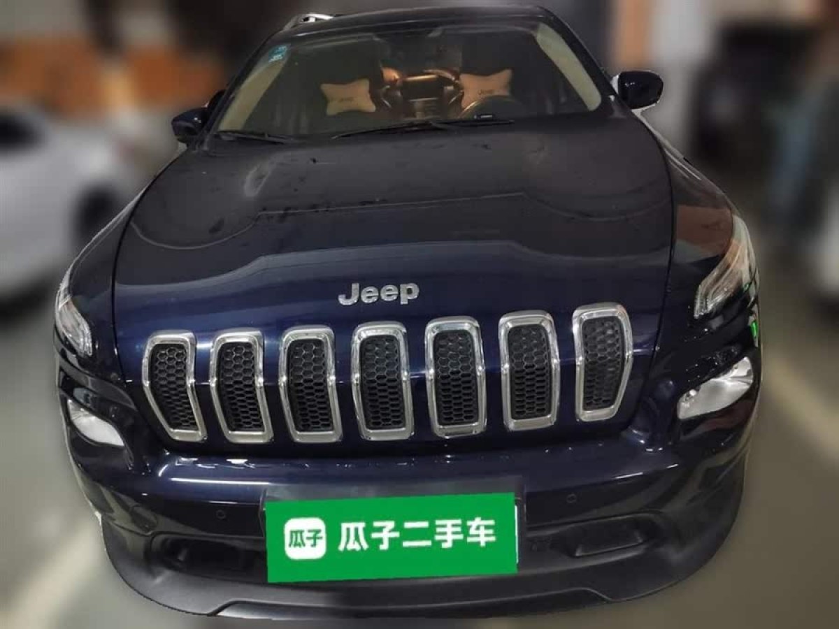 Jeep 自由光  2016款 2.4L 領(lǐng)先版圖片