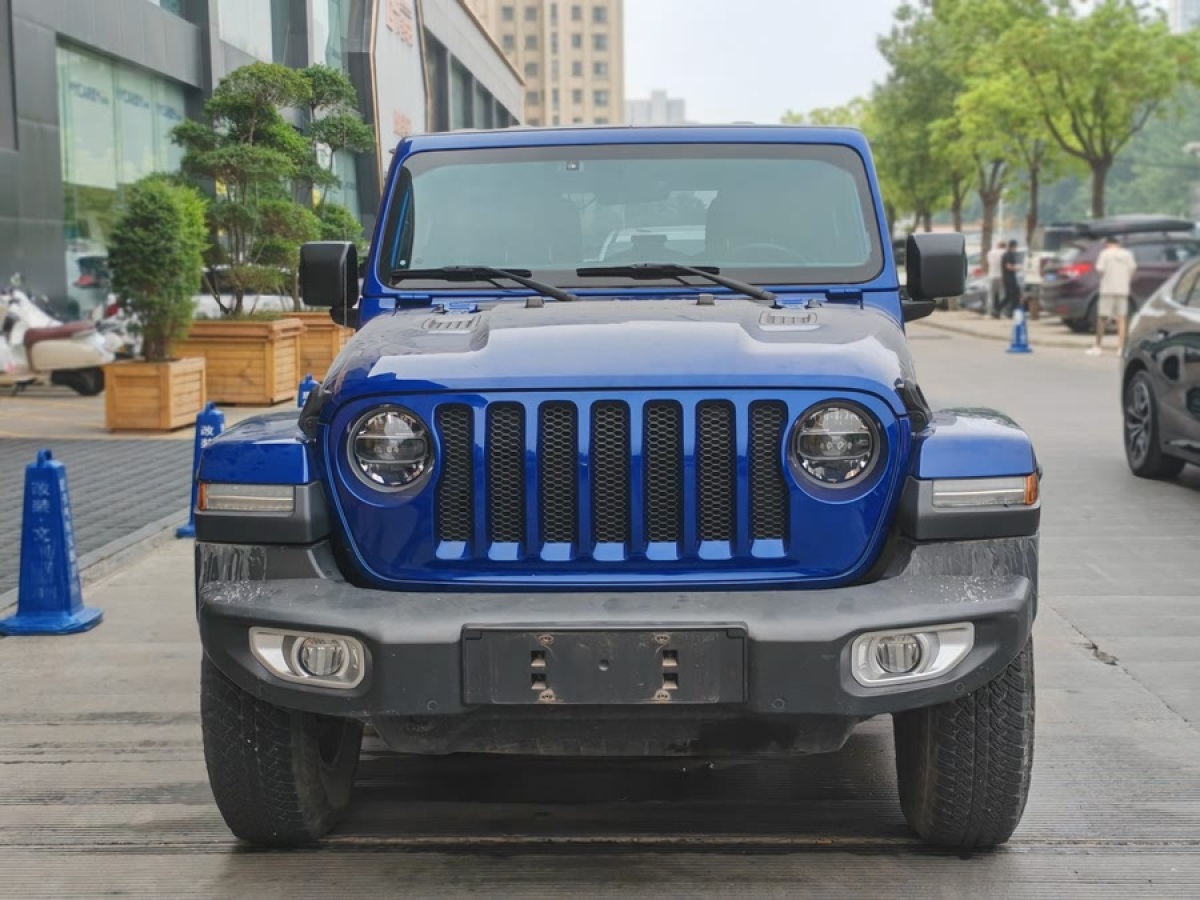 Jeep 牧馬人  2018款 2.0T Sahara 四門版圖片