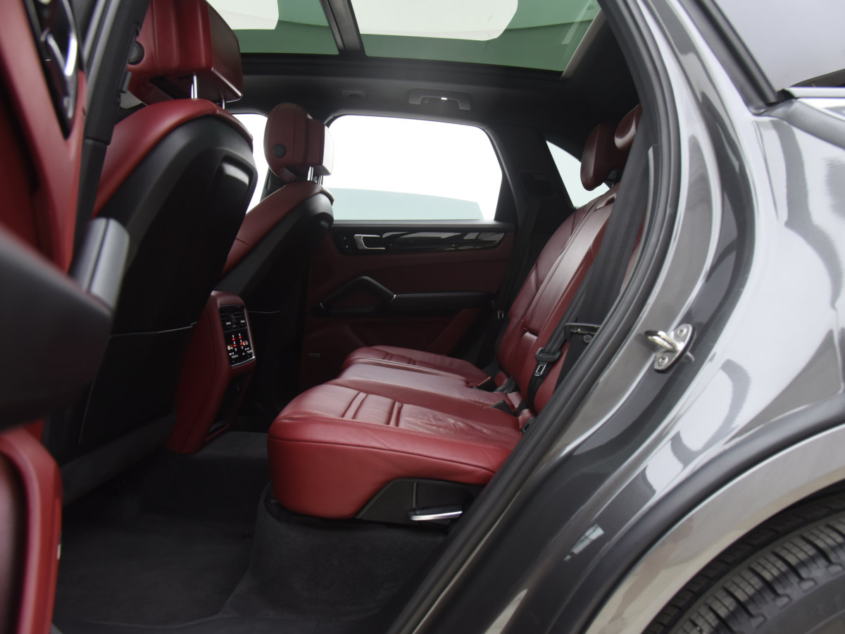 保時(shí)捷 Cayenne  2023款 Cayenne S 2.9T圖片