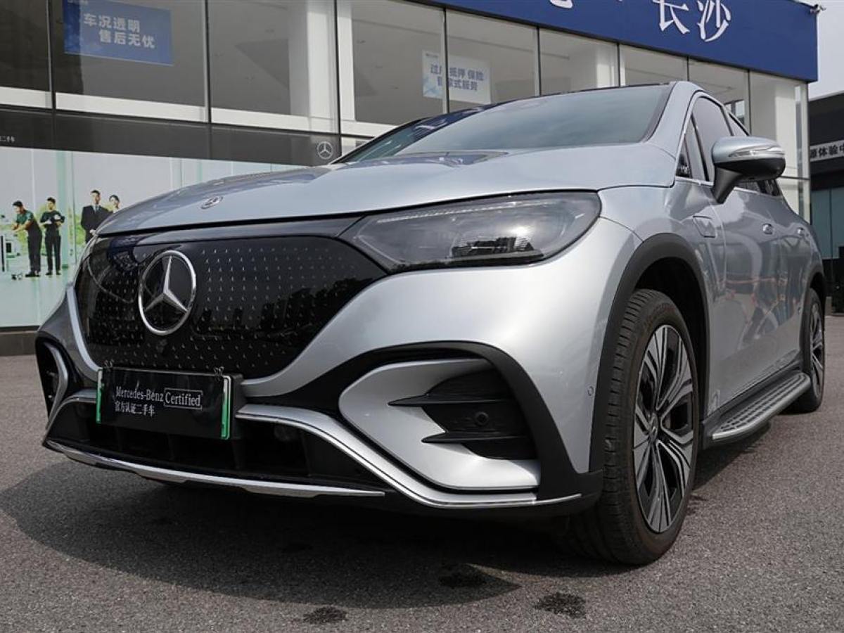 2023年10月奔馳 奔馳EQE SUV  2023款 350 4MATIC 豪華版